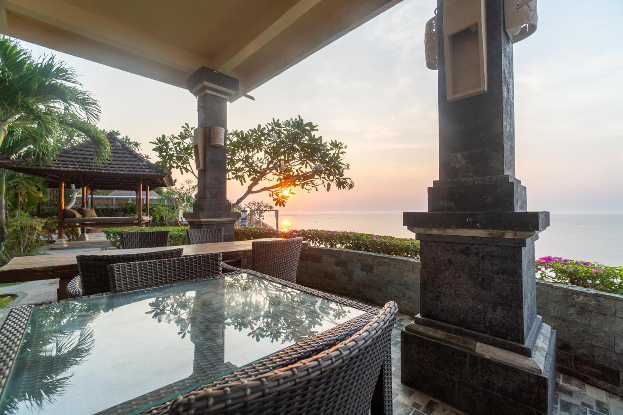 Kembang Kuning Hotel Uluwatu Екстериор снимка