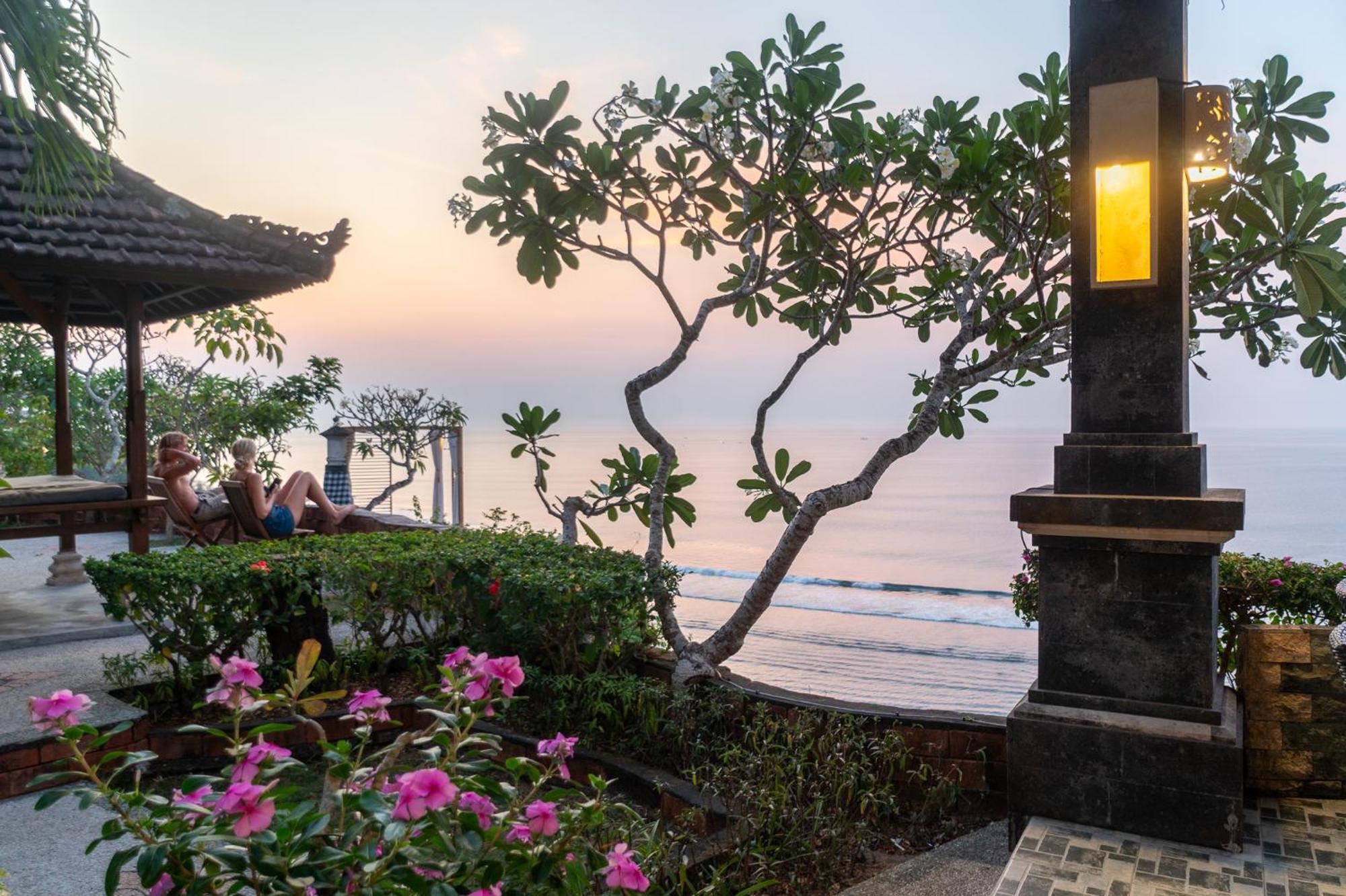 Kembang Kuning Hotel Uluwatu Екстериор снимка